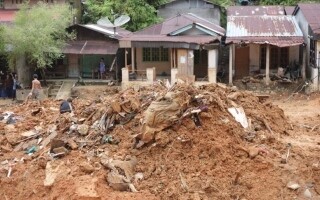 Landslide in Java Kills, Leaves Many Missing