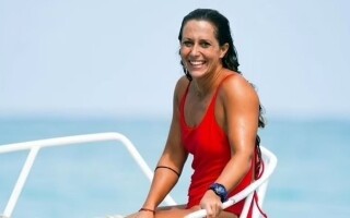 Tragic Surfing Accident Claims Life of Juliana Manfrini