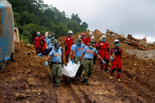 Severe Landslide in Indonesia Claims 19 Lives