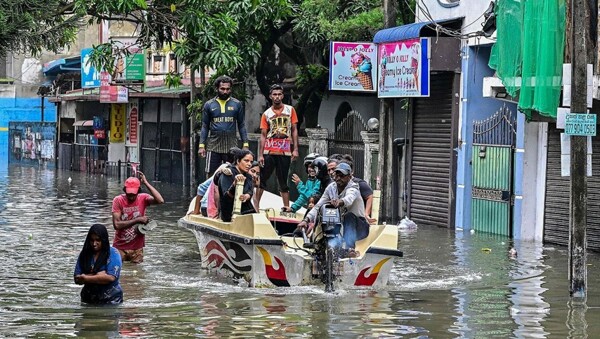 Death Toll from Southeast Asia Floods Rises to 818